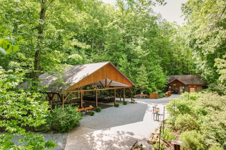 covered reception pavilion at Nantahala Weddings in NC mountains